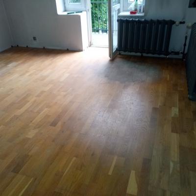 Naprawa podłóg drewnianych